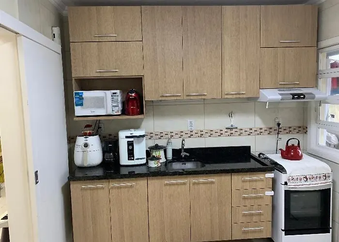 Apartamento Lindo Com Garagem *